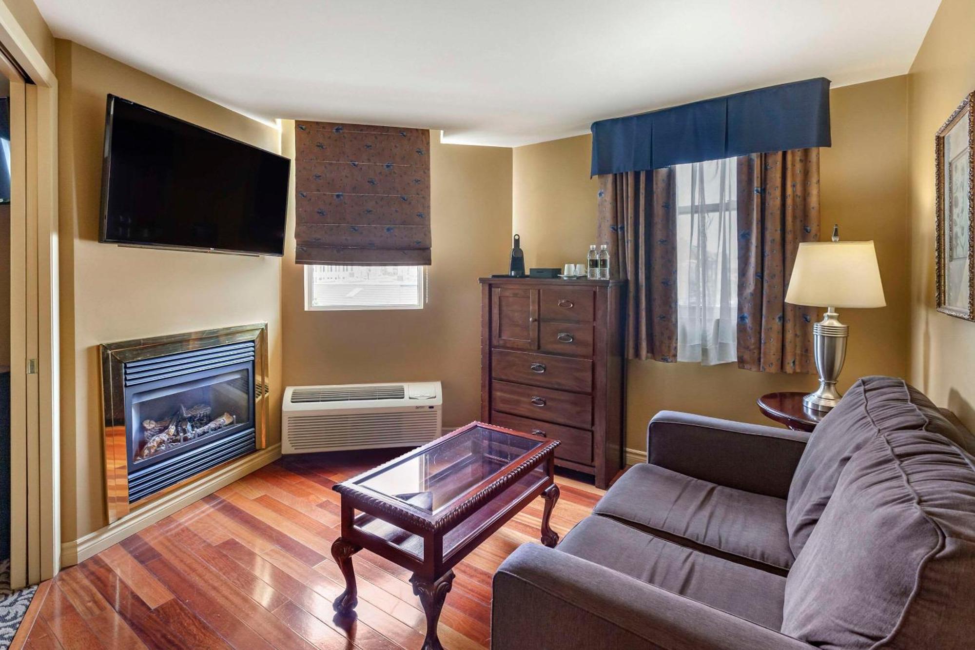 The Parlour Inn Ascend Hotel Collection Stratford Bagian luar foto