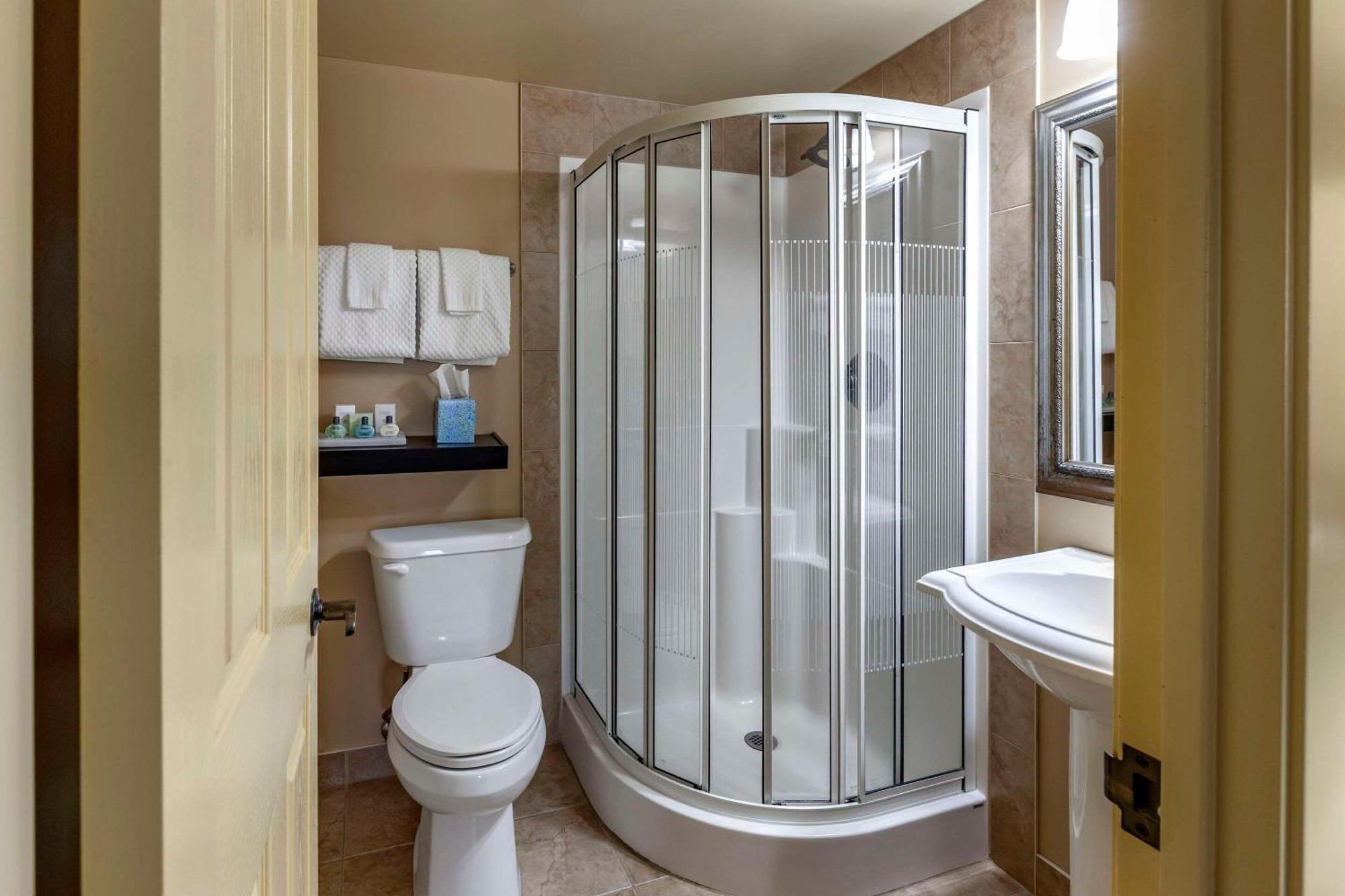 The Parlour Inn Ascend Hotel Collection Stratford Bagian luar foto